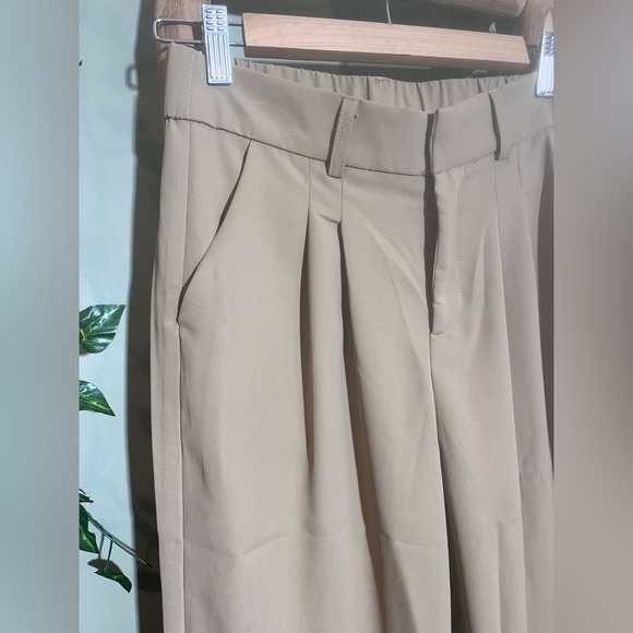 VIRAL TIK TOK TROUSERS TAN SIZE SMALL  3/4 stretchy - Picture 3 of 3